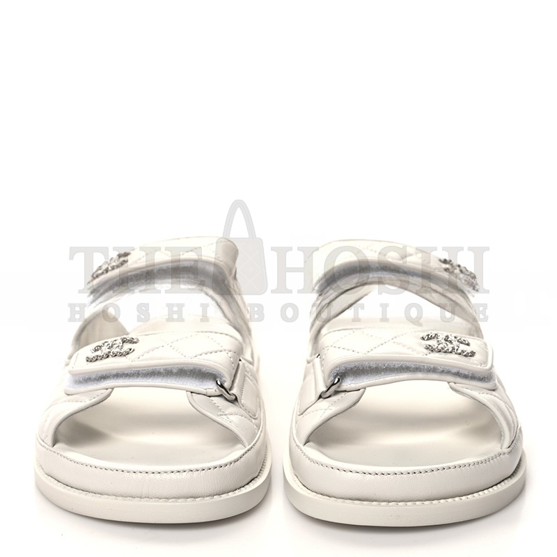 Ch**el LAMBSKIN QUILTED VELCRO DAD CHAIN CC SLIDE SANDALS Master Quality