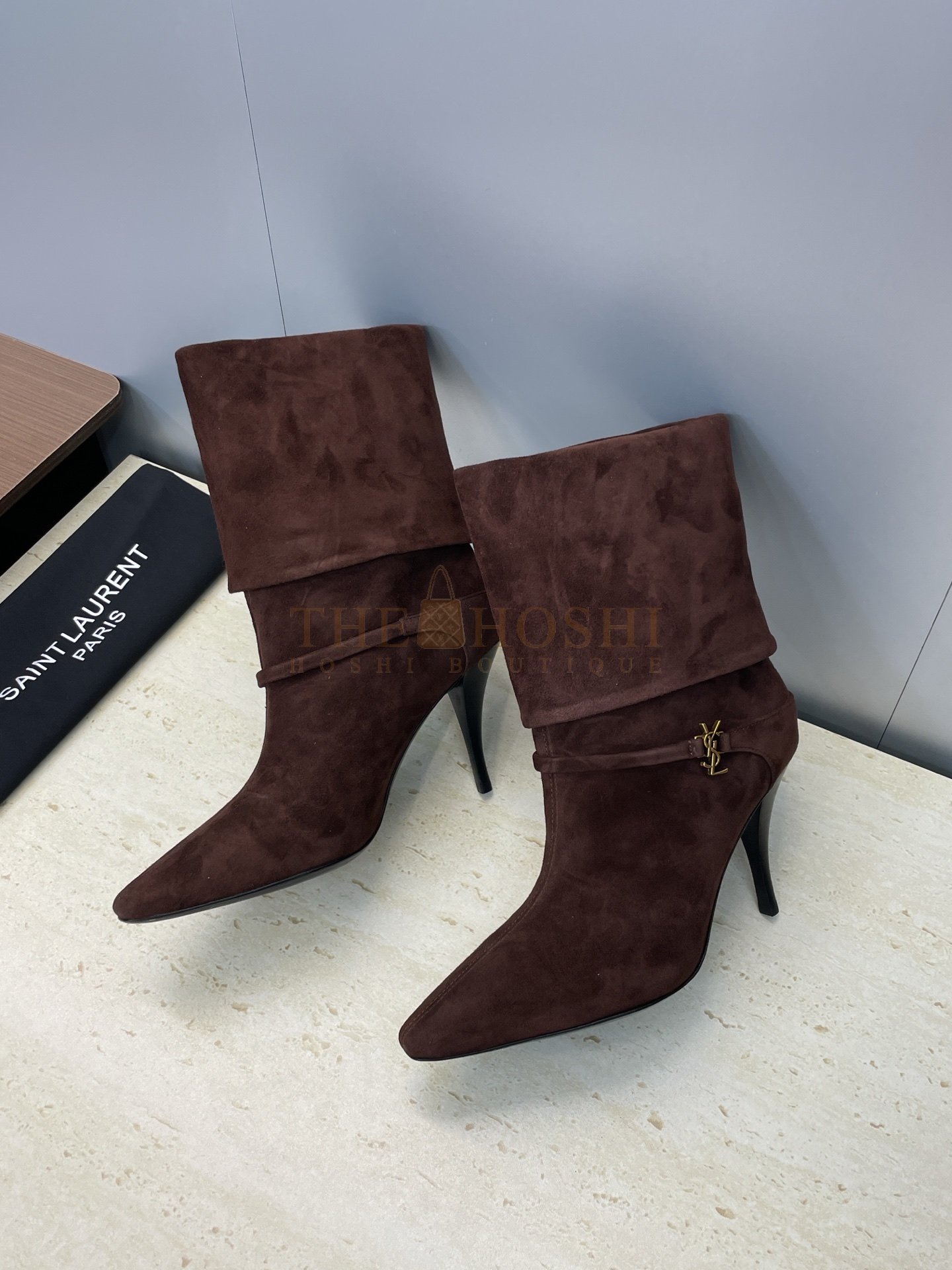 Sa1nt Lau*nt Y51 Pointed-Toe High Heel Ankle Boots